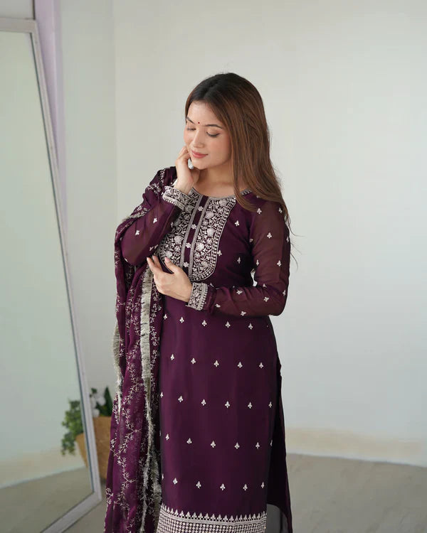 WINE COLOR PREMIUM QUALITY SUIT SET DT -273