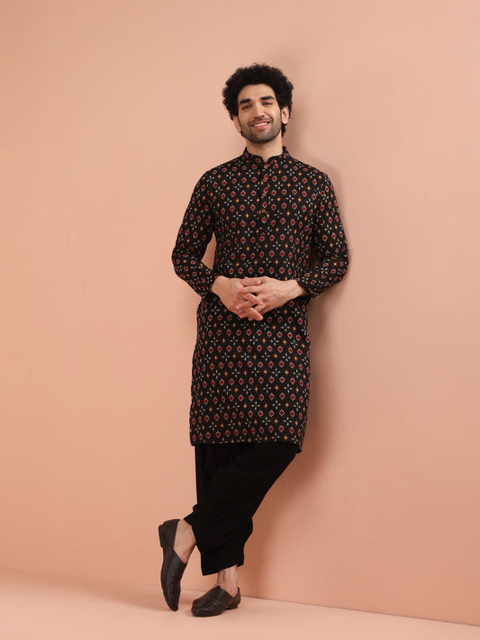 Men Black Printed Kurta Patiyala Set with Ethnic Motifs