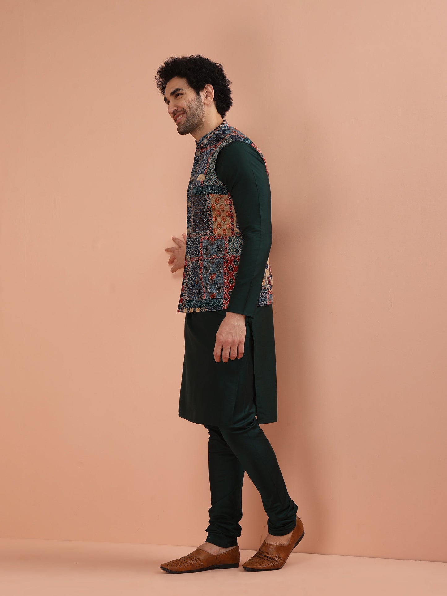 Men Multi Printed Kurta Jacket Churidar Set with Abstract