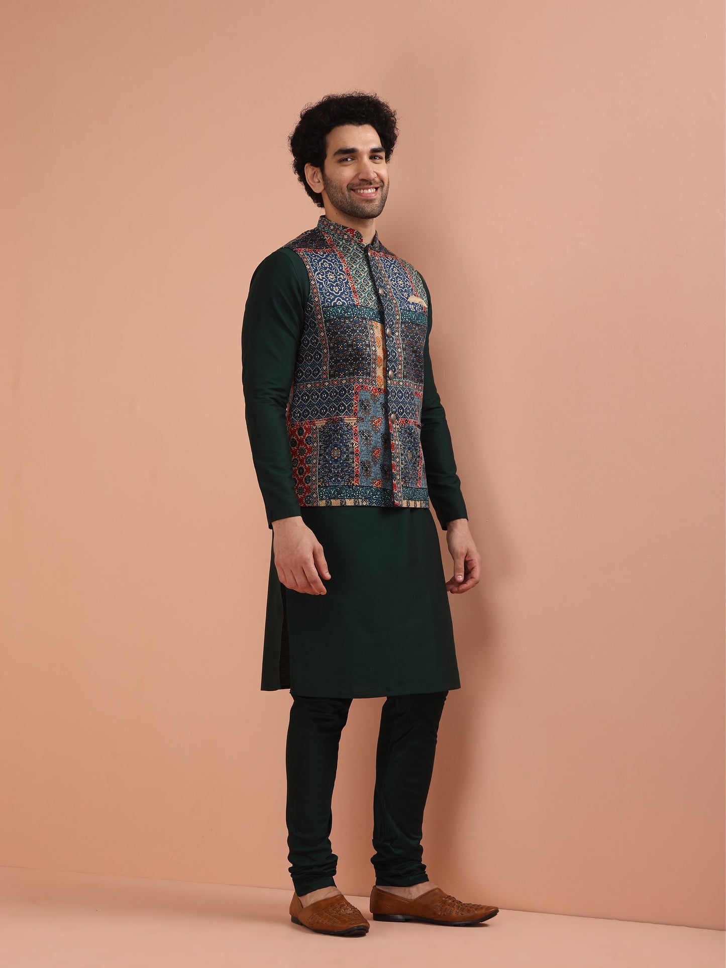 Men Multi Printed Kurta Jacket Churidar Set with Abstract