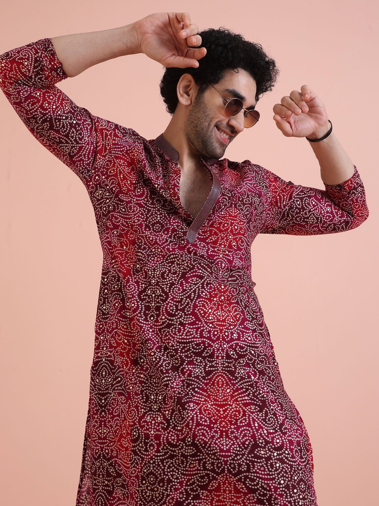 Men Magenta Printed Kurta with Bandhni