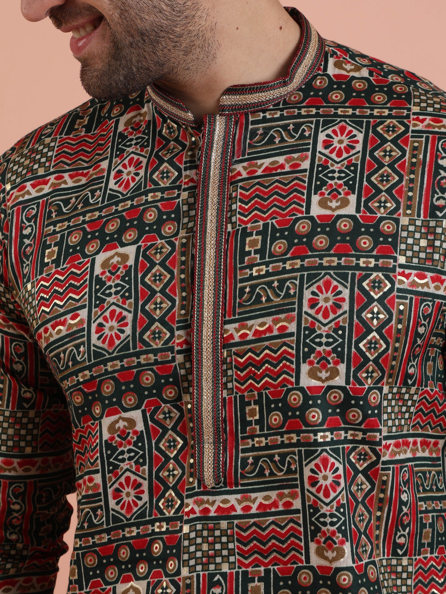 Men Green Printed Kurta with Geometric