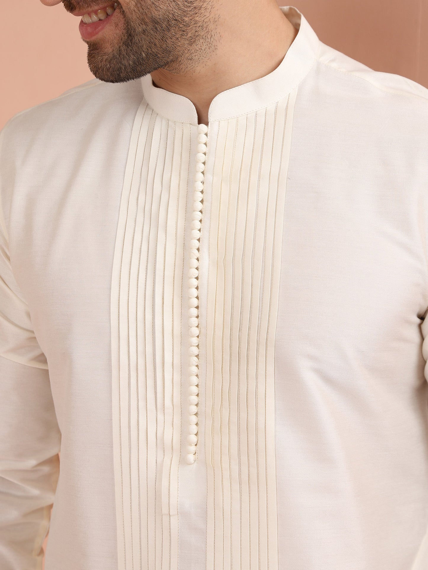 Men Off White Pleated Kurta with Pleated