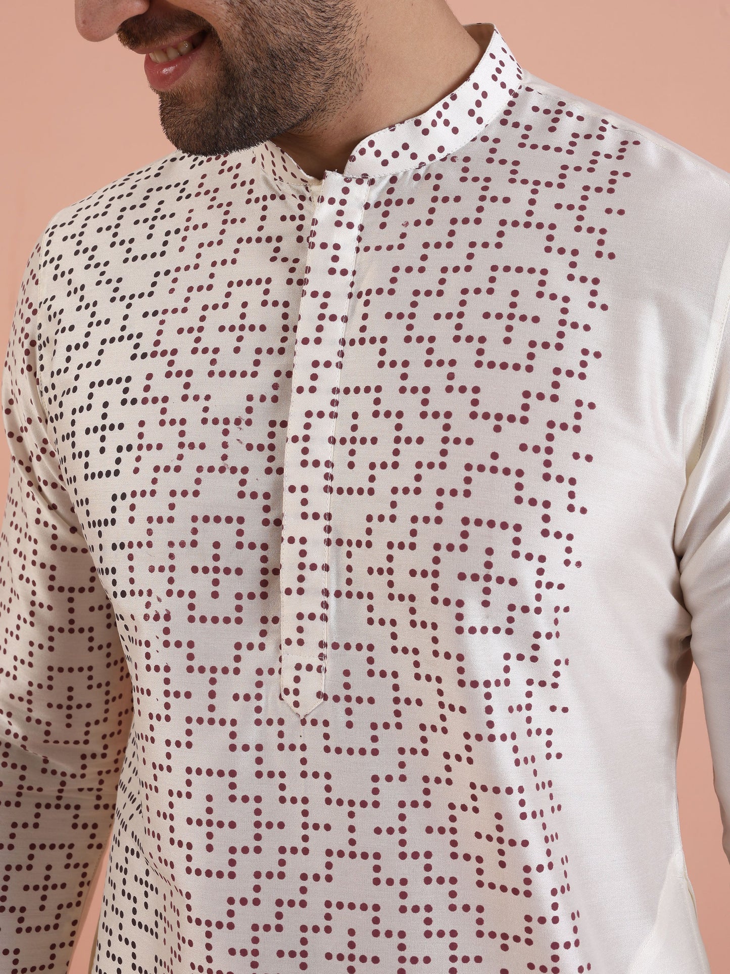 Men Off White Printed Kurta with Geometric