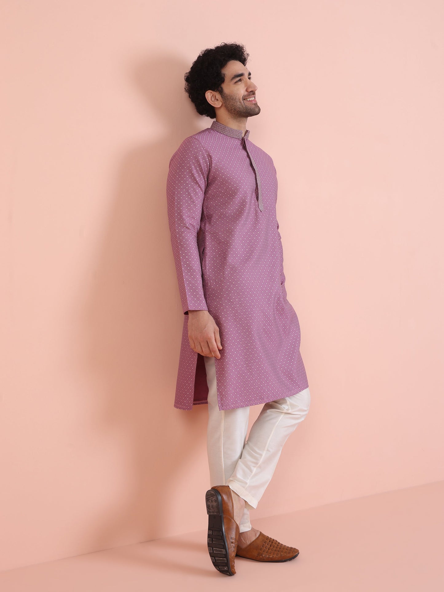 Men Mauve Jacquard Kurta with Thread Work